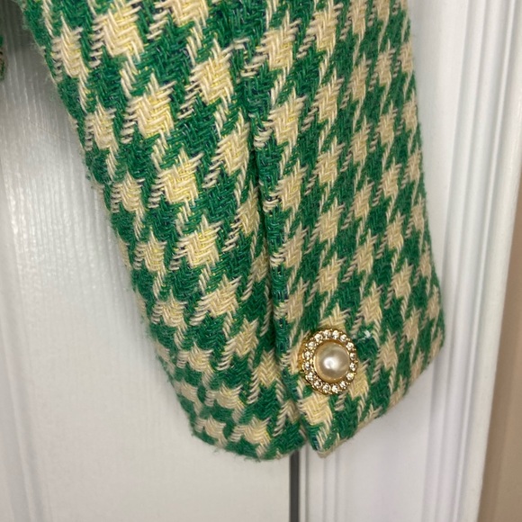 Youyameiduo Houndstooth Blazer with Fancy Button - Picture 4 of 5